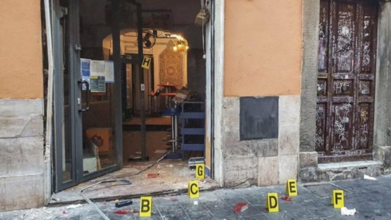Colpo A Trastevere Portato Via Il Bancomat Vicino Al Commissariato Notizie Locali Roma E Provincia Cityrumors