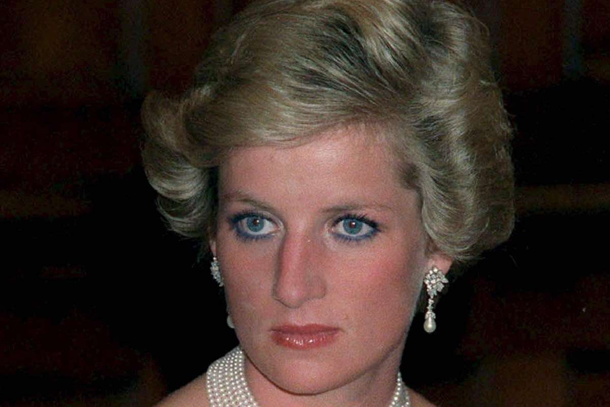 all'asta abiti e averi di Diana Spencer