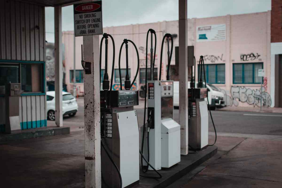 Benzina: perché il prezzo delle zone franche non è applicabile al resto d'Italia