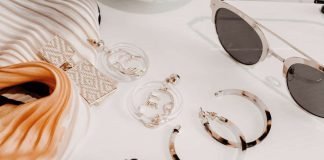 Accessori di moda durante la stagione autunnale: ecco l'elenco