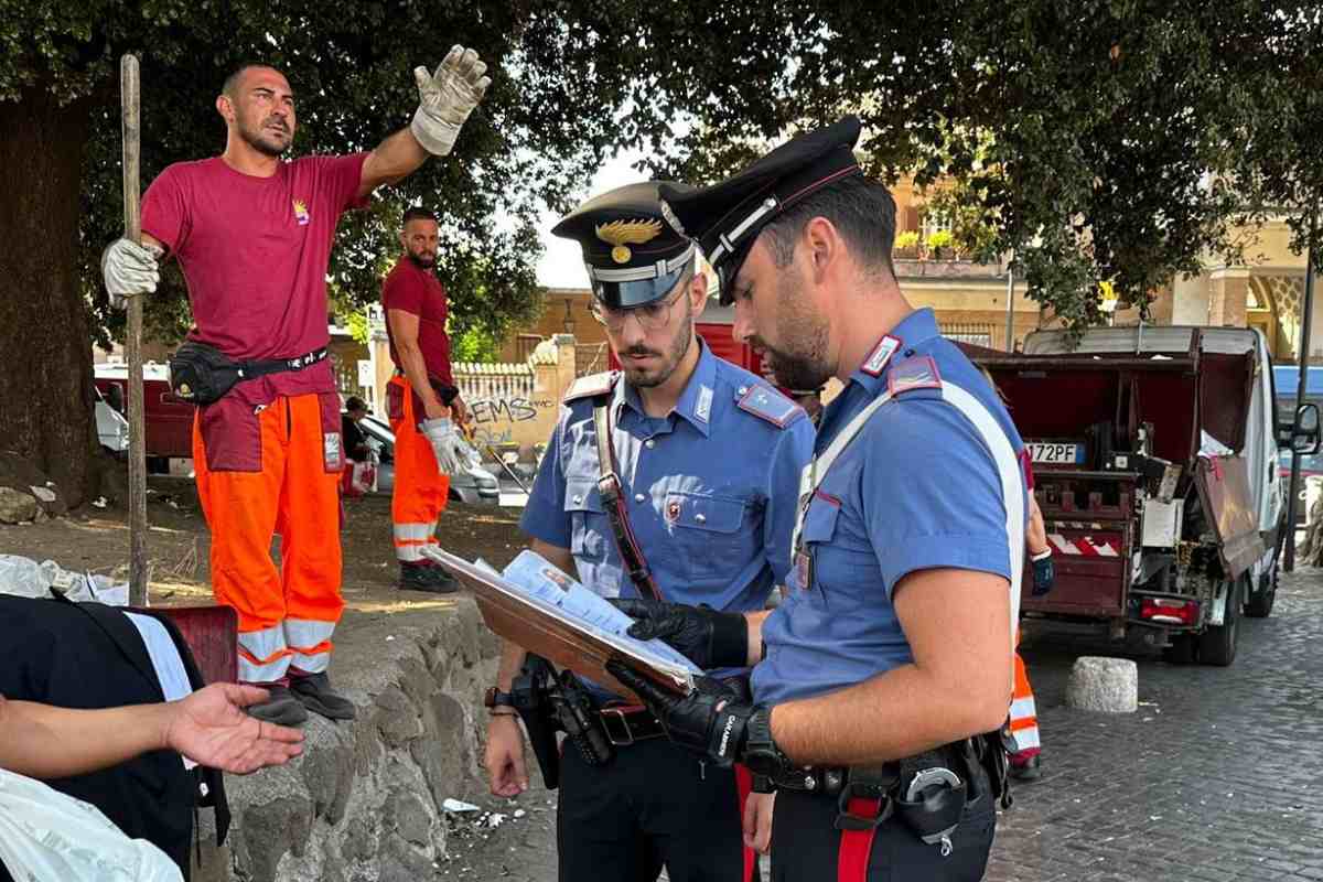 Operazione anti-degrado a Roma, identificate 25 persone