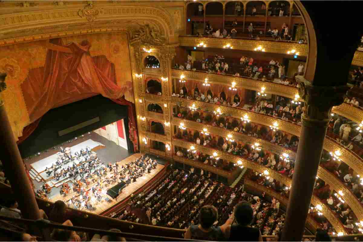 Teatro, gli spettacoli in programma per la fine dell'anno