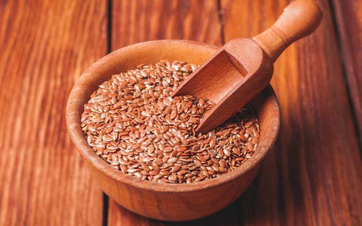 I benefici per la pelle dei semi di lino