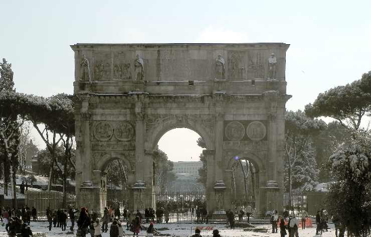 Fulmine Arco Costantino