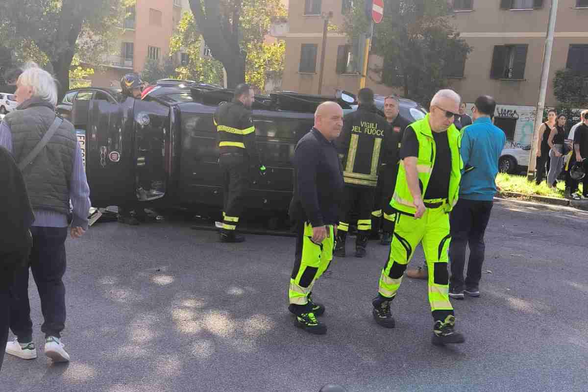 Terribile incidente su Viale Marconi