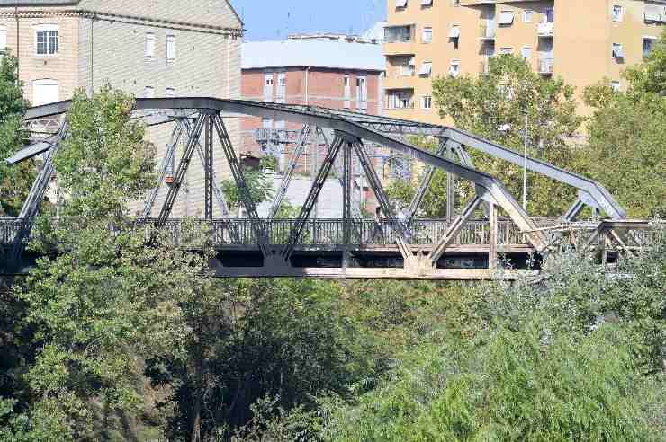 ponte di ferro