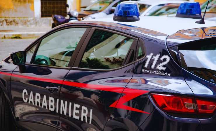 auto carabinieri